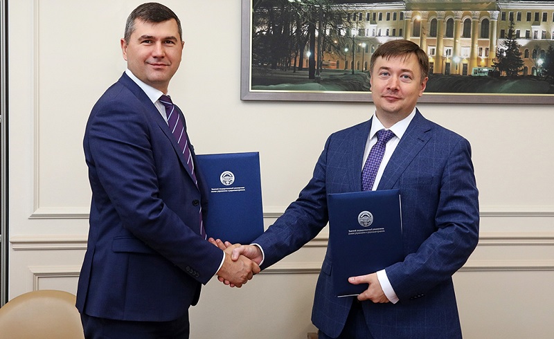 «IT-Академия» ТУСУРа и компания «Паравеб» запустят совместный образовательный курс