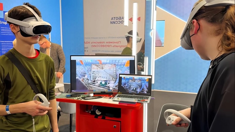 VR-экскурсия по свинокомплексу