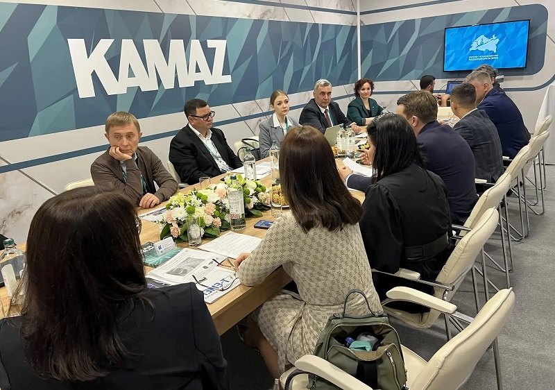 Сотрудничество с КамАЗом и «Татнефтью»