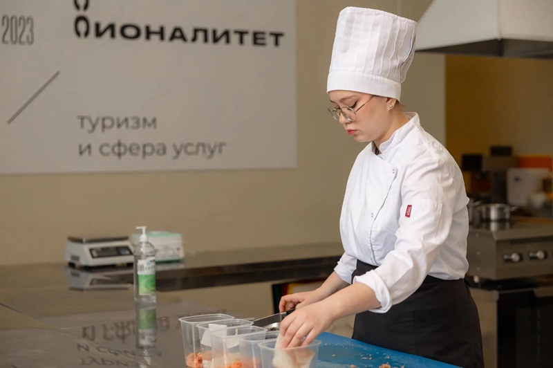 Уровень трудоустройства выпускников колледжей и техникумов